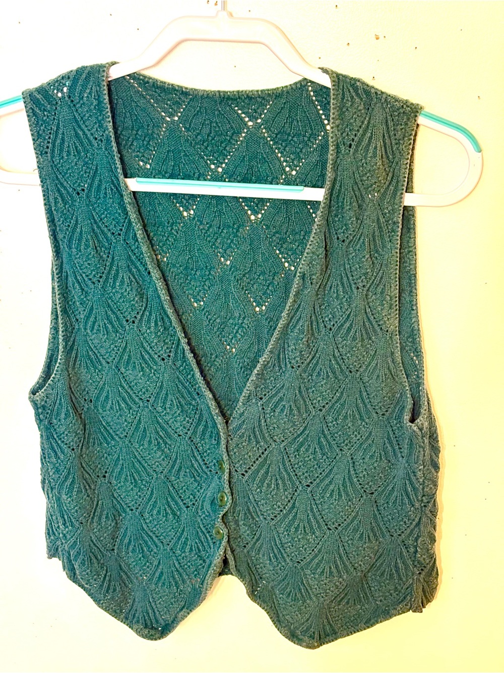 Vintage Knit Dark Green Button-Front Vest. Size M. GUC.
